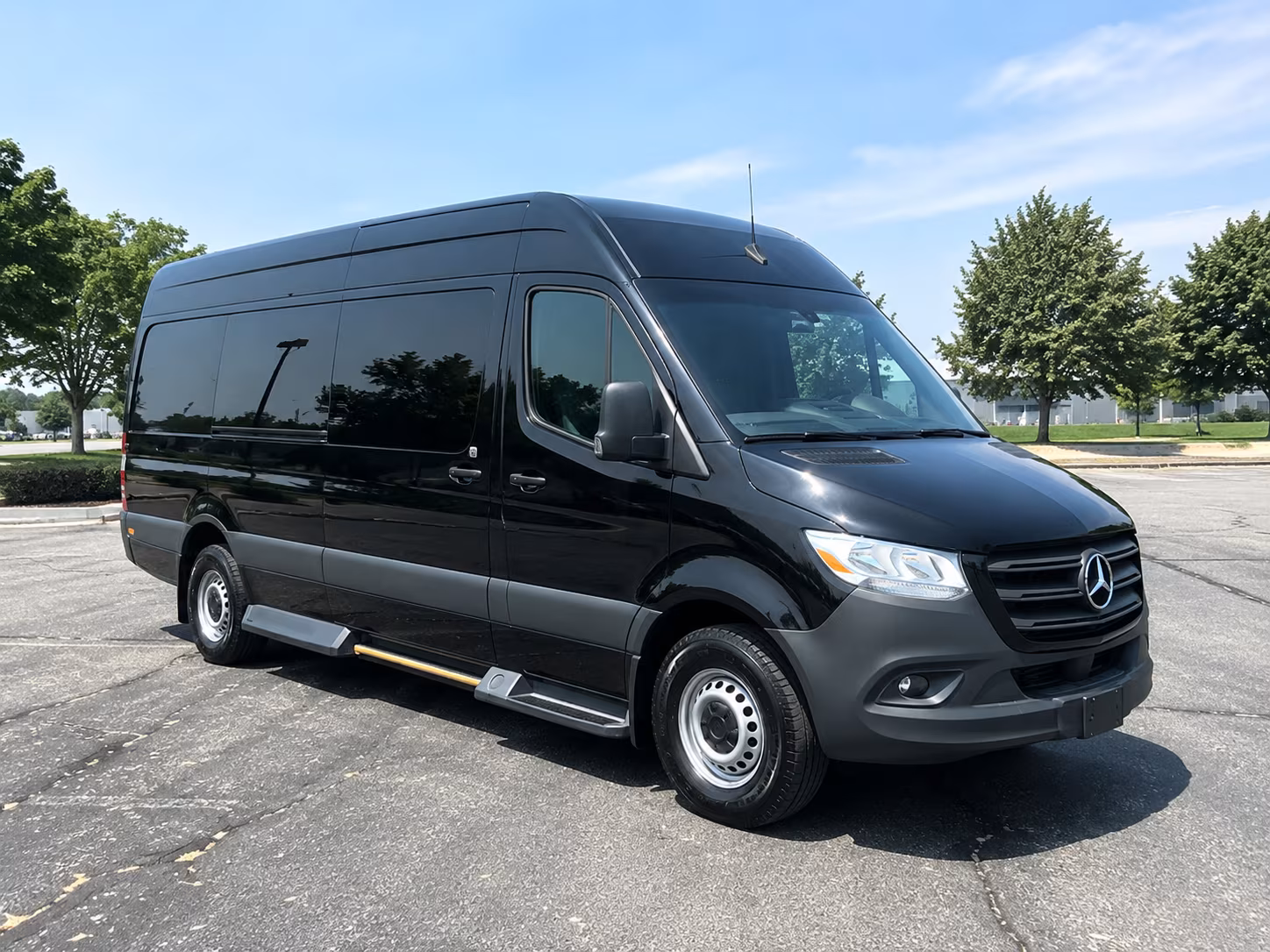 10 passenger sprinter van
