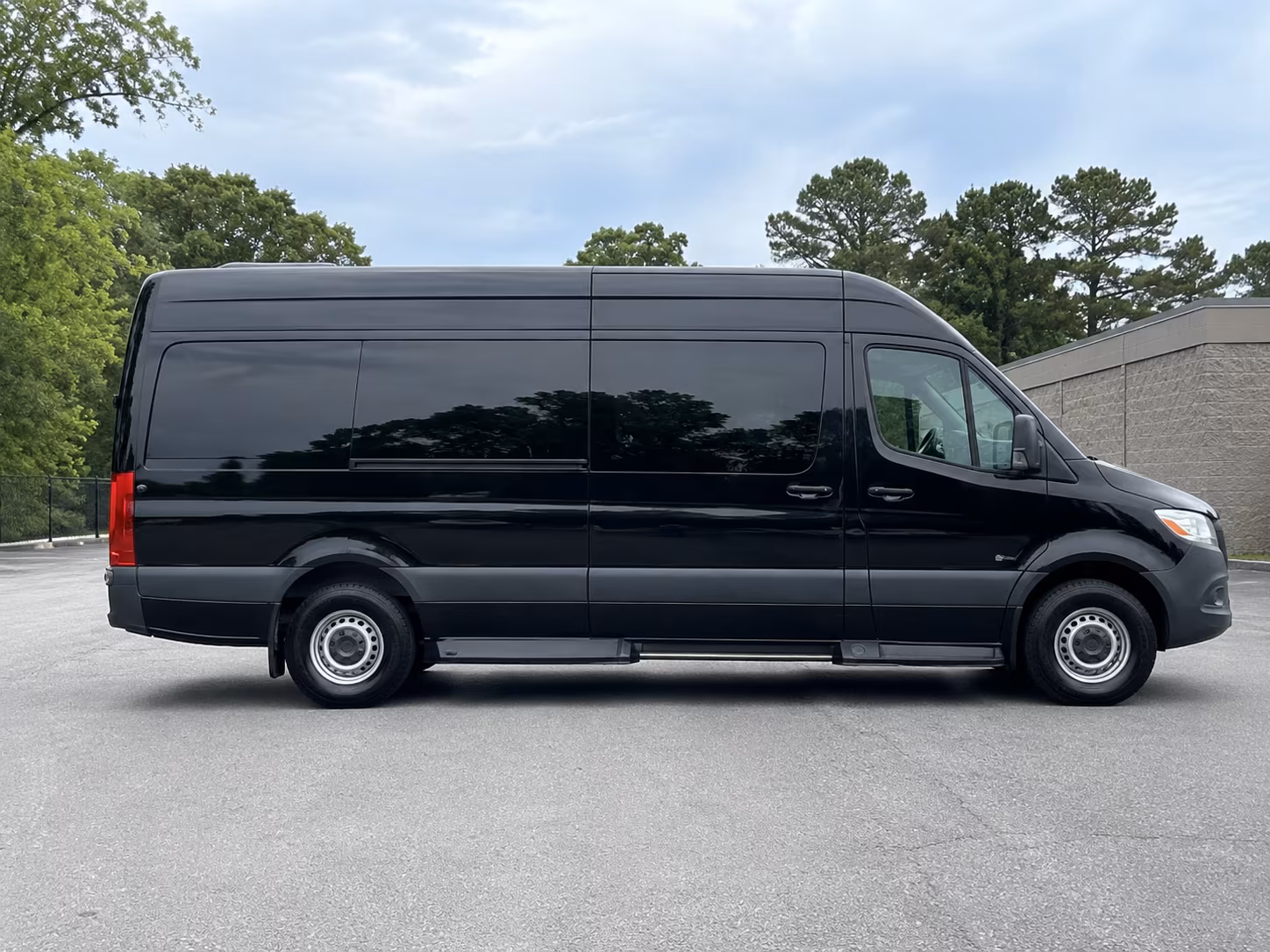 find the perfect transportation for your next corporate event 5