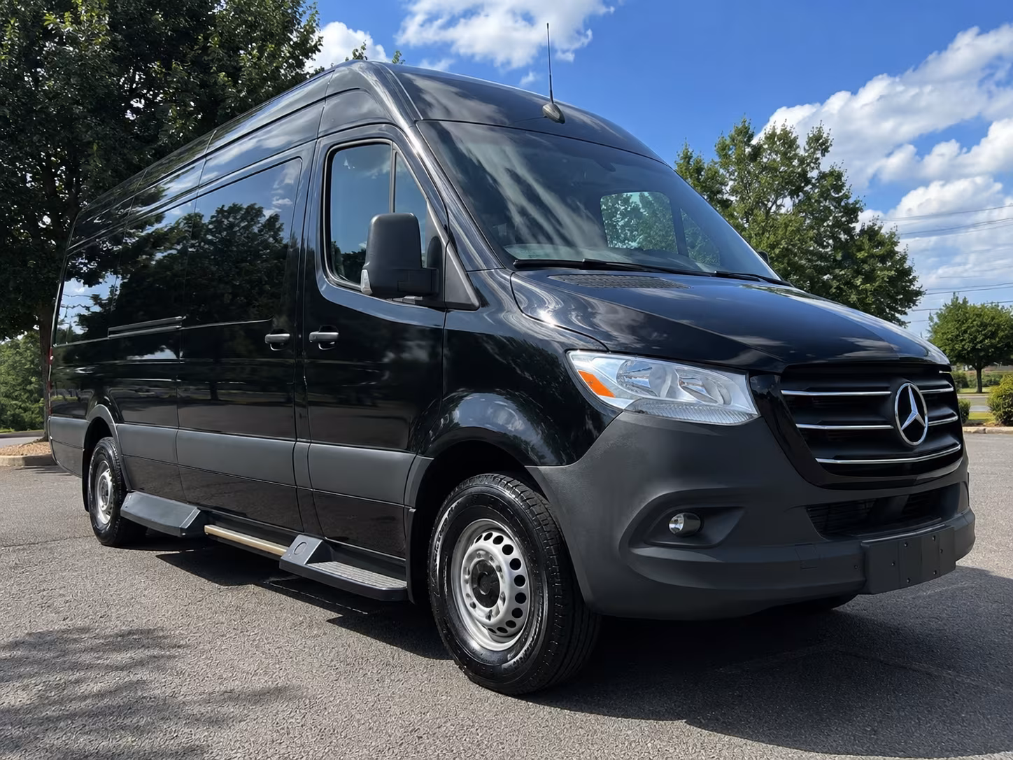 find the perfect transportation for your next private event 2