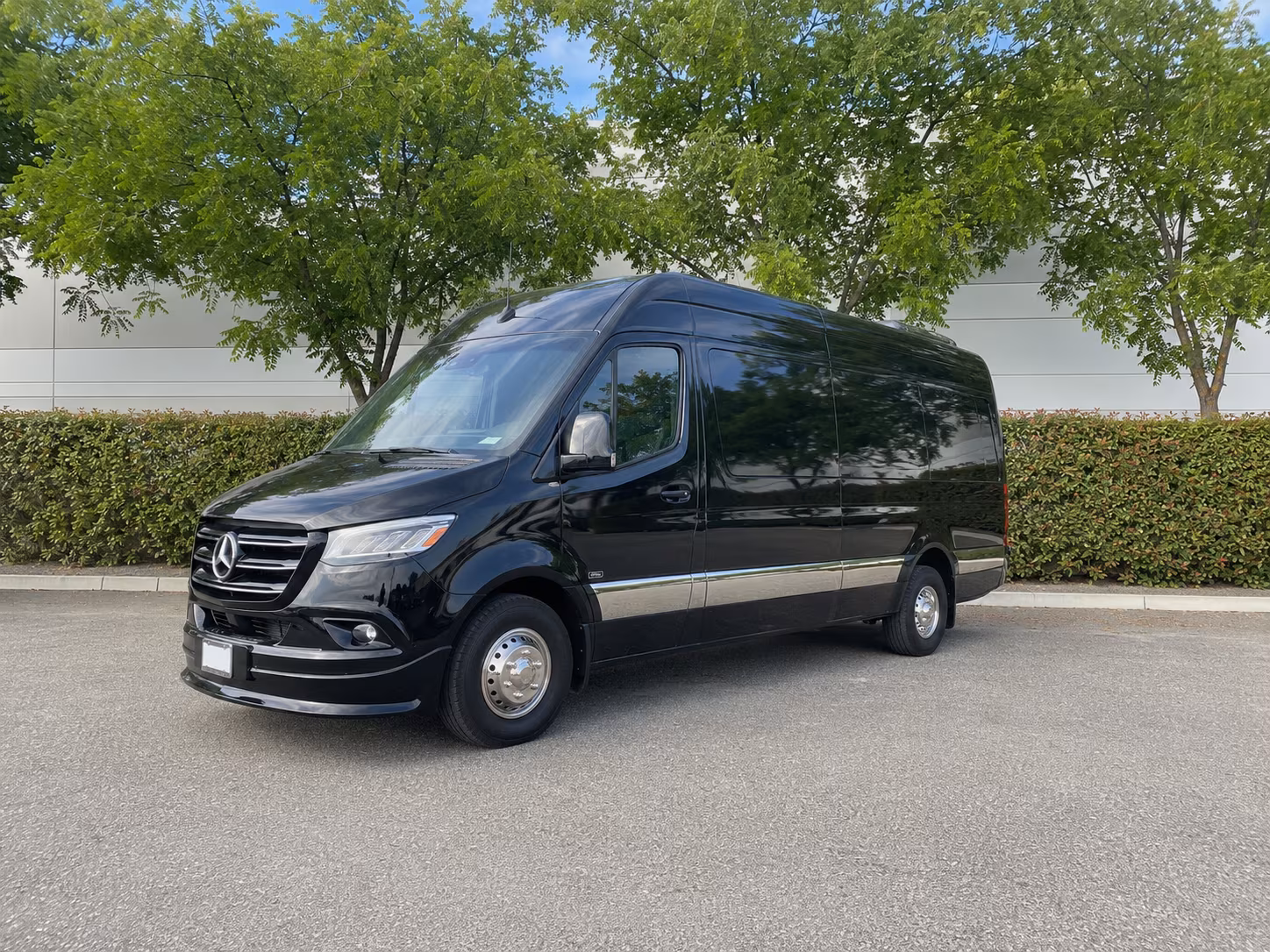 find the perfect transportation for your next wedding 4