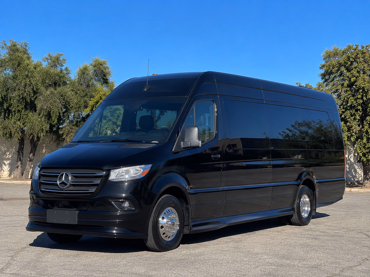find the perfect transportation for your next wedding 5
