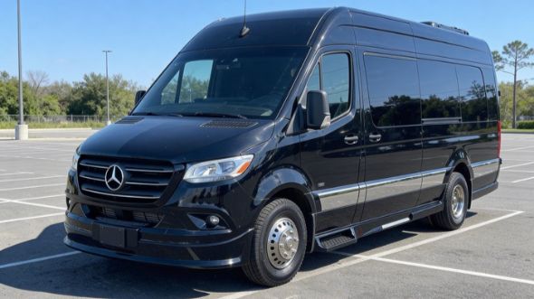 thousand oaks 8 passenger sprinter van